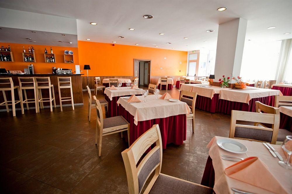 Hotel Cristal Porto Exterior photo
